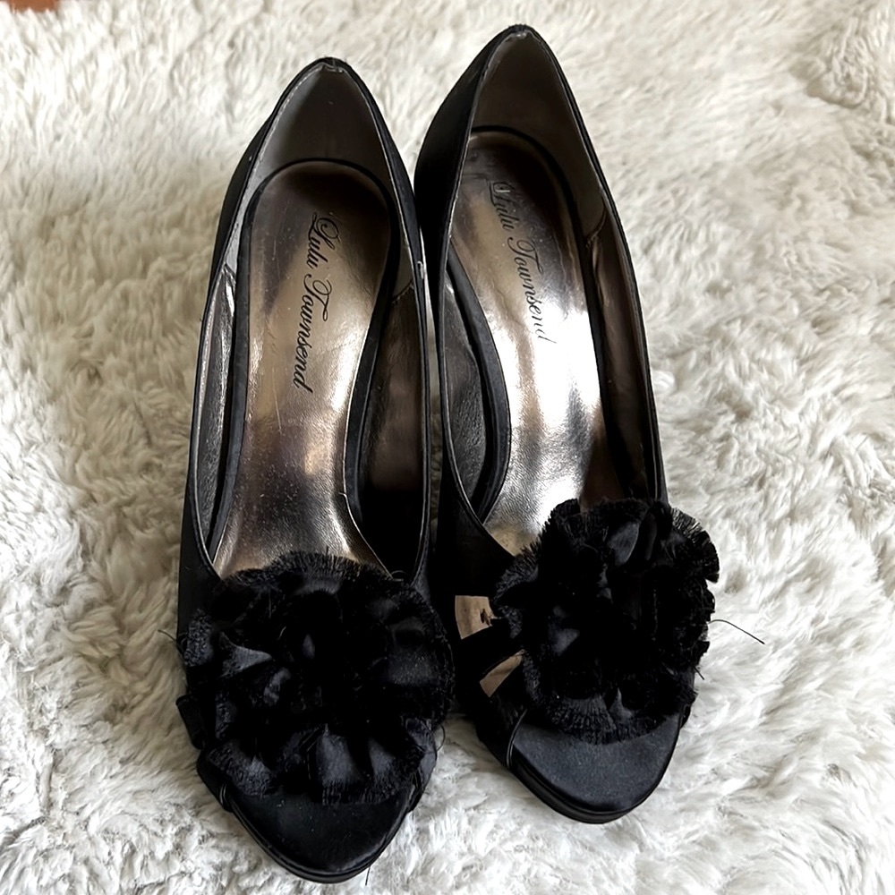 Lulu Townsend Black Satin Peep Toe Flower Pom Pom Accent Heels